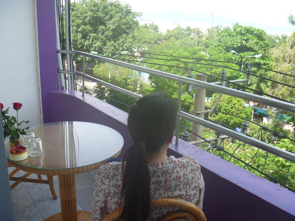 Huyen Thao Hotel Nha Trang Luaran gambar